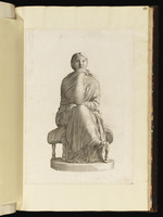 Statue einer sitzenden Frau