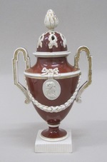 Potpourrivase mit Deckel
