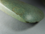 Fragment eines spitznackigen Steinbeils aus Jadeit/Eklogit/Omphacit