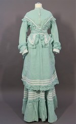 4-teiliges Sommerkleid aus grünweiß gestreiftem Baumwollstoff