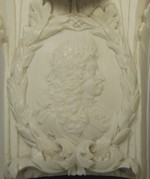Pilasterkapitell mit Porträtmedaillon Kaiser Leopolds