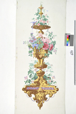 Füllstück mit Blumenarrangement in barockisierender Vase