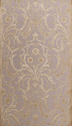 Papiertapete mit Imitation einer geprägten Goldledertapete auf rosafarbenem Grund