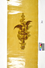 Füllstück mit Drache reitenden Putto aus dem "Décor Louis XIII."