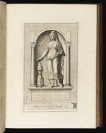 Statue einer opfernden Vestalin in einer Nische