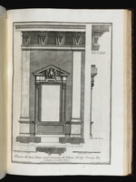 Fenster im dritten Geschoss des Palazzo Orsini Pio Righetti