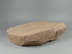 fragmentierter Reib-/Mahlstein aus Sandstein
