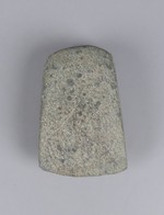 Steinbeil aus Amphibolith