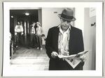 Joseph Beuys, Während eines Benefizkonzerts in der Heinrich-Schütz-Schule, Fotodokumentation "7000 Eichen", documenta 7