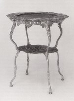 Ovales Tischchen im Stil des dritten Rokoko
