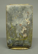 Vase mit Barbotine-Malerei