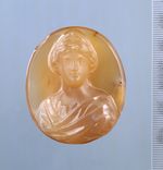 Weibliches Brustbild (Minerva?)
