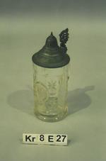 Bierkrug mit Zinndeckel