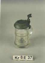 Bierkrug mit Zinndeckel